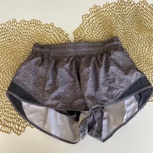 Lulu Lemon grey hottie hot running shorts